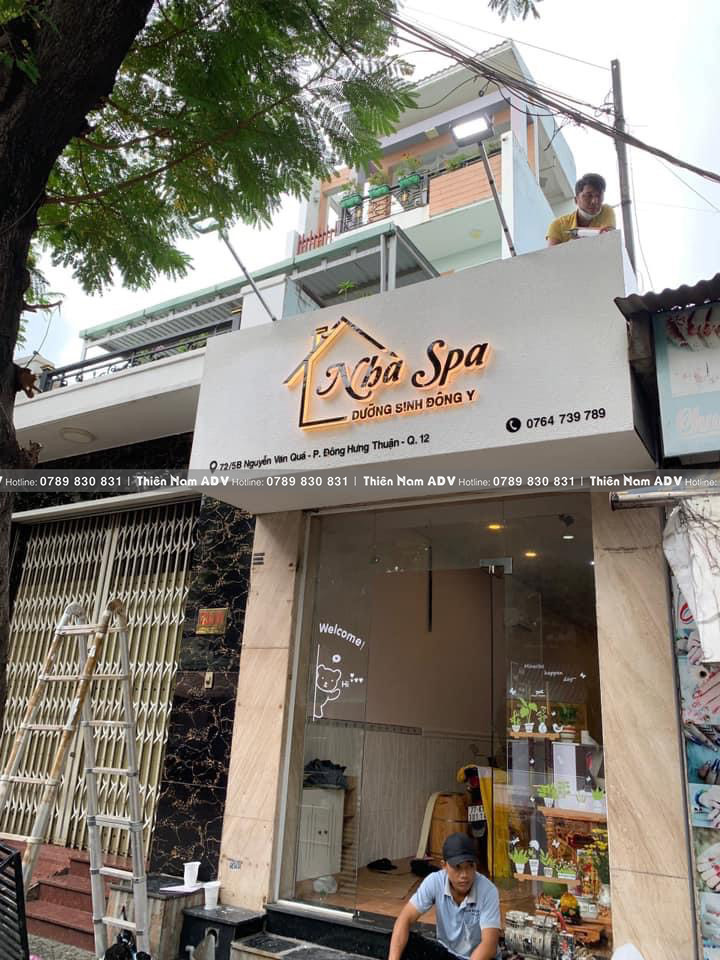 làm bảng hiệu spa 